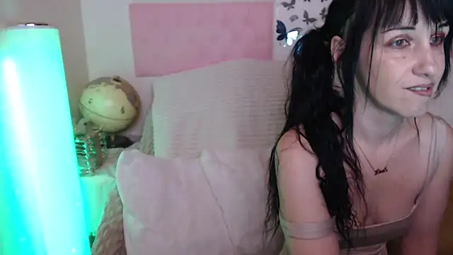 -carla- online show from 12, 2, 2026