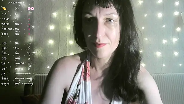 MarieODahliaS online show from 15, 10, 2025