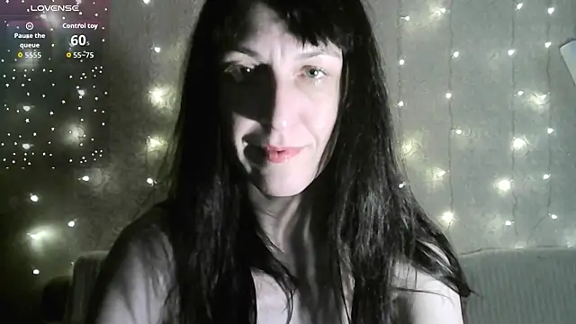 MarieODahliaS online show from 6, 1, 2026