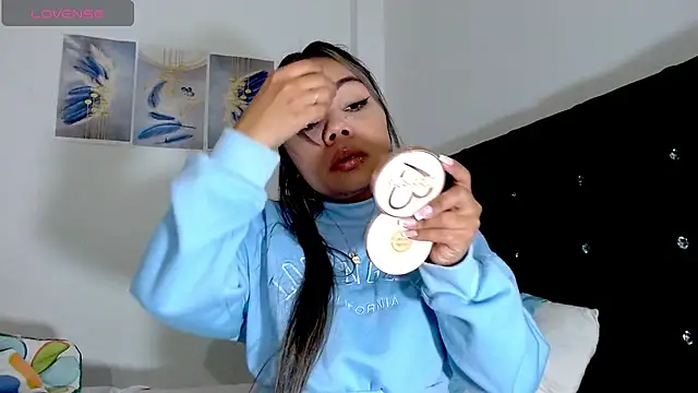 Kylie loveee online show from 12, 3, 2026