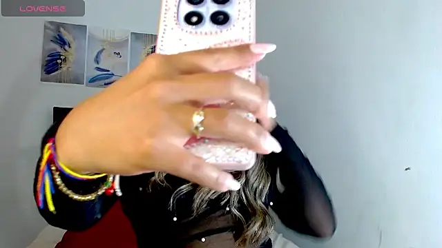 Kylie loveee online show from 13, 7, 2026