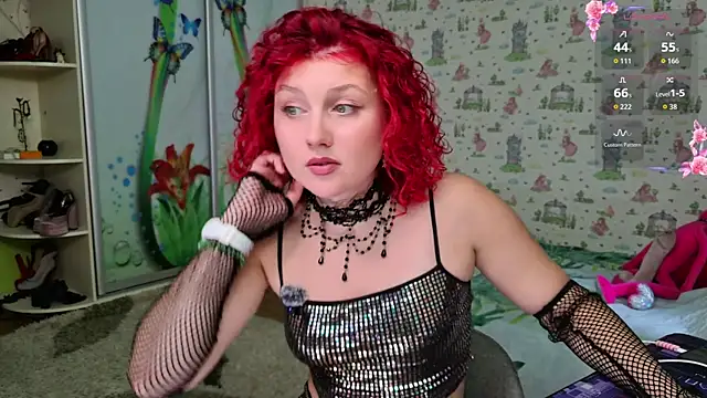 Snapshot of SmokyRose chatting on 6, 7, 2026 SmokyRose online show from 6, 7, 2026