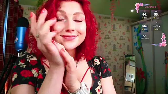 SmokyRose online show from 15, 4, 2026