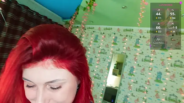 SmokyRose online show from 15, 12, 2025