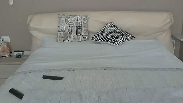 Snapshot of -K-- chatting on 26, 11, 2025 -K-- online show from 26, 11, 2025