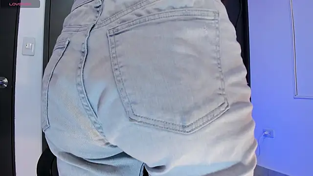 MeganWhite3 online show from 21, 10, 2025