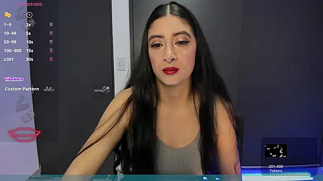 MeganWhite3 online show from 8, 11, 2025