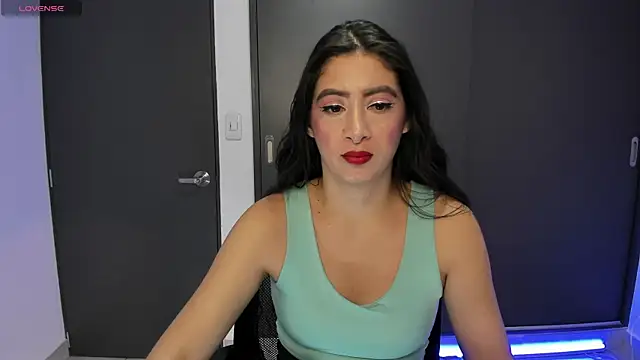 MeganWhite3 online show from 18, 11, 2025