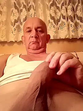 Snapshot of bigcock_marusz chatting on 18, 12, 2024 bigcock marusz online show from 18, 12, 2024