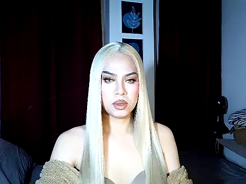 MistressLuna1 online show from 21, 2, 2026