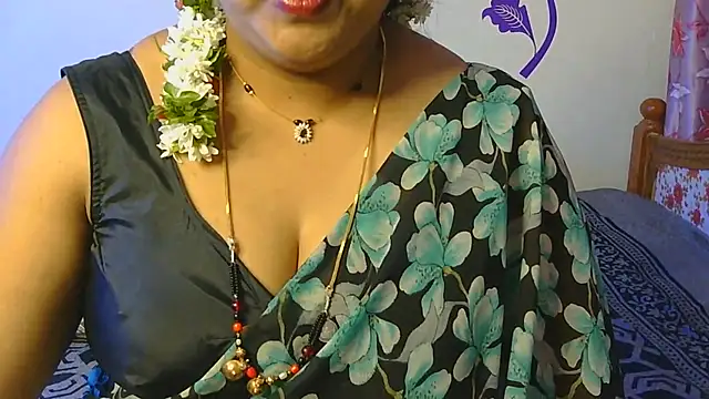 Snapshot of Love_4Sex chatting on 10, 7, 2026 Love 4Sex online show from 10, 7, 2026