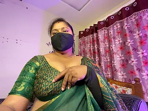 Snapshot of Love_4Sex chatting on 11, 6, 2026 Love 4Sex online show from 11, 6, 2026