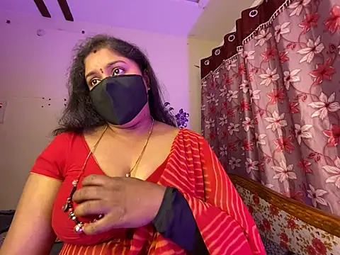 Love 4Sex online show from 1, 2, 2026