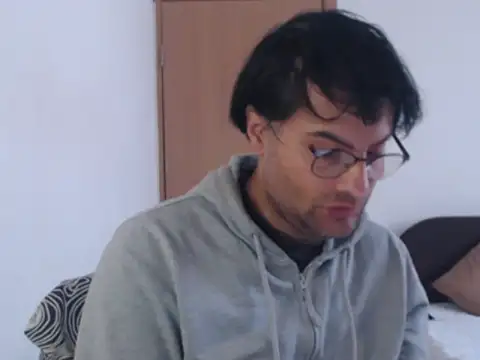 wildpussycat23 online show from 5, 2, 2026