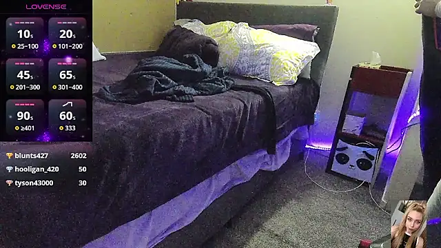 Blondiewithanass online show from 19, 1, 2026