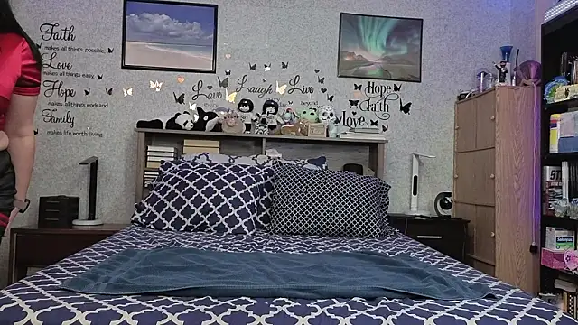 Rayna online show from 17, 3, 2026