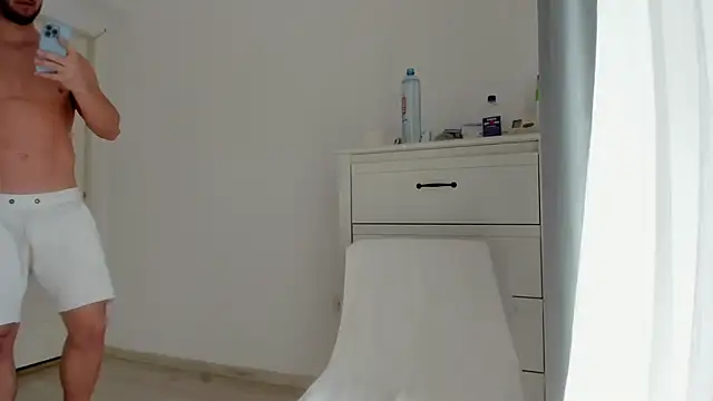 woolfiie online show from 18, 3, 2025