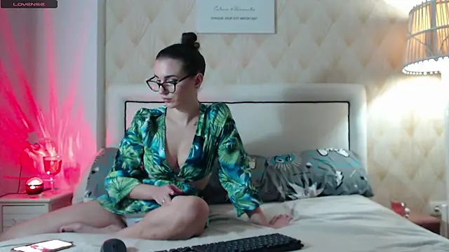 JessicaSteve online show from 14, 10, 2025