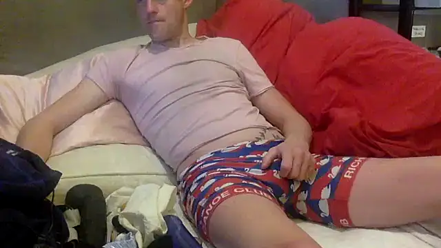 londonfuckwhore online show from 14, 10, 2025