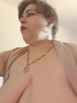 Snapshot of cindybbwsquirt chatting on 3, 6, 2026 cindybbwsquirt online show from 3, 6, 2026