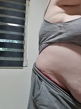 Snapshot of cindybbwsquirt chatting on 7, 5, 2026 cindybbwsquirt online show from 7, 5, 2026