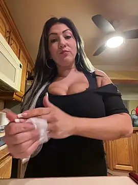 LittleMissEeve online show from 28, 2, 2026