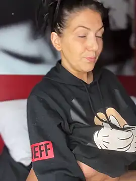 LittleMissEeve online show from 19, 4, 2026