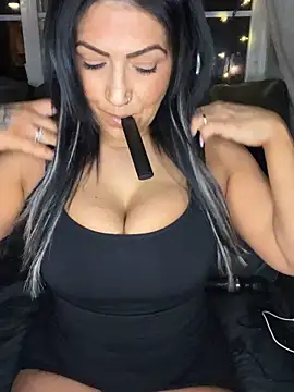 LittleMissEeve online show from 25, 3, 2026