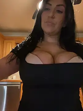 Snapshot of LittleMissEeve chatting on 19, 5, 2026 LittleMissEeve online show from 19, 5, 2026