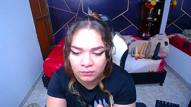 ShantalBlonde online show from 12, 9, 2025