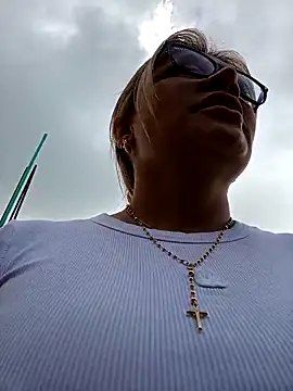 DIANITA 1988 online show from 19, 2, 2025