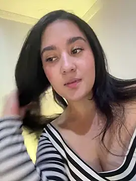 Nina lovi online show from 7, 12, 2024