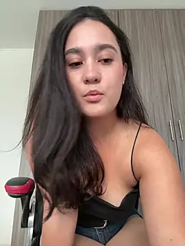 Snapshot of Nina_lovi chatting on 16, 6, 2026 Nina lovi online show from 16, 6, 2026