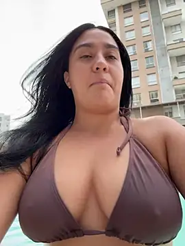 Snapshot of Nina_lovi chatting on 19, 7, 2026 Nina lovi online show from 19, 7, 2026