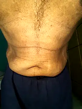 Snapshot of hornyindianmale82 chatting on 9, 11, 2025 hornyindianmale82 online show from 9, 11, 2025