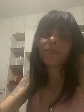 Snapshot of Sarah-safada chatting on 6, 6, 2026 Sarah-safada online show from 6, 6, 2026