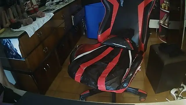 cinquantaxxx online show from 2, 4, 2026