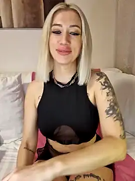 Fuck-Gina online show from 1, 2, 2025