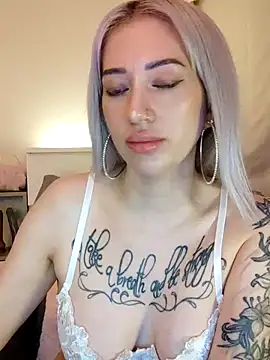 Snapshot of Fuck-Gina chatting on 31, 7, 2026 Fuck-Gina online show from 31, 7, 2026