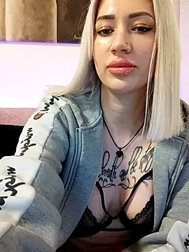 Fuck-Gina online show from 5, 2, 2026