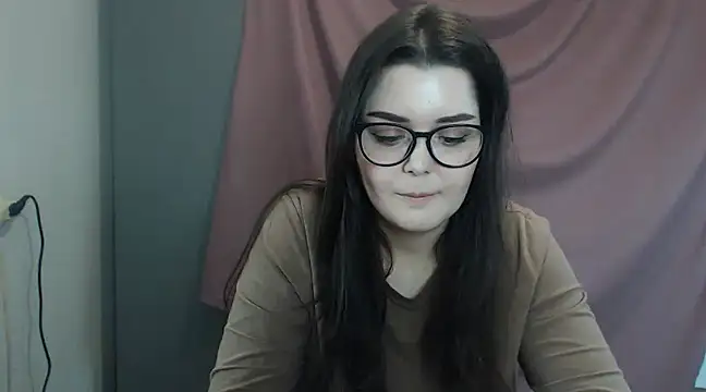 Snapshot of ohhhMie chatting on 13, 2, 2025 ohhhMie online show from 13, 2, 2025