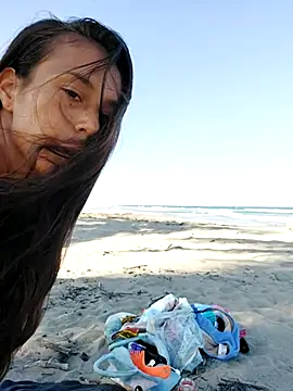 Luna-Natural online show from 17, 11, 2025