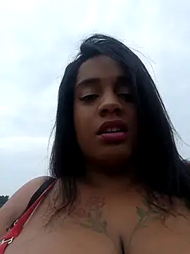 AbellaLizz online show from 4, 2, 2025