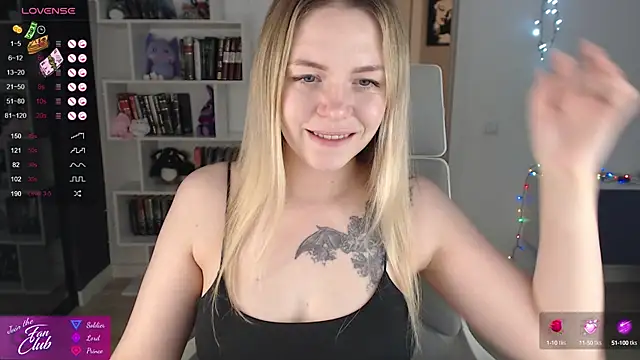 Snapshot of Emma_Bryan chatting on 9, 3, 2025 Emma Bryan online show from 9, 3, 2025