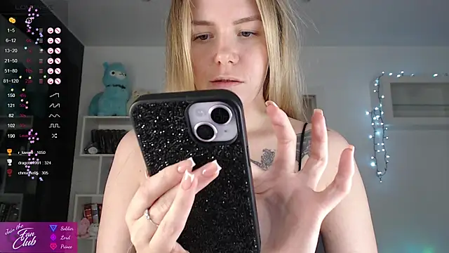 Snapshot of Emma_Bryan chatting on 22, 2, 2025 Emma Bryan online show from 22, 2, 2025