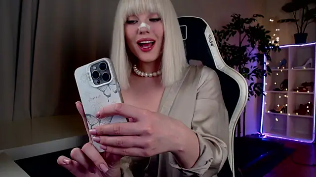 Queensy Sins online show from 1, 3, 2026