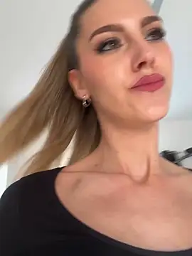 nicole 98 online show from 8, 3, 2026