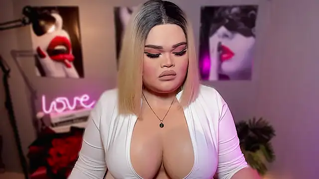 KarolinaThompson online show from 22, 10, 2025