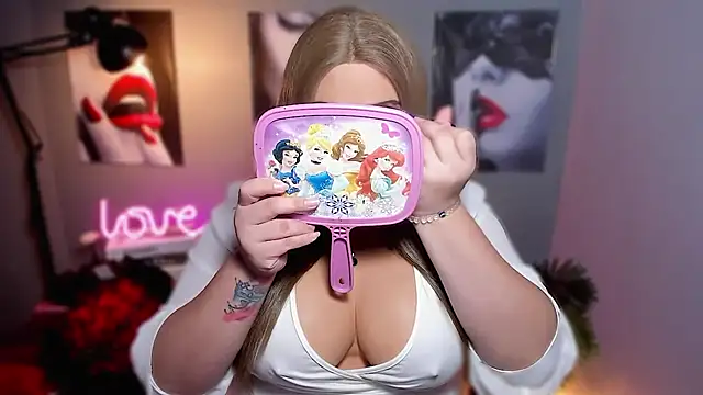 KarolinaThompson online show from 19, 10, 2025