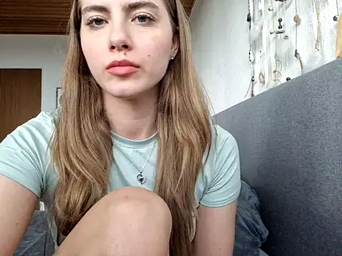 RubyRubin online show from 1, 3, 2025